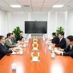 劉鍵與安德里茨金屬集團(tuán)維也納公司總經(jīng)理Stingl Arthur座談交流