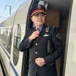客運(yùn)段收到表?yè)P(yáng)信！為這位列車(chē)長(zhǎng)點(diǎn)贊！