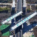 挖掘机立交桥++相关精彩文章--5万吨“巨无霸”上演“空中双人舞”!京台高速齐济段改扩建项目上跨京沪铁路立交桥转体完成 5万吨“巨无霸”上演“空中双人舞”!京台高速齐济段改扩建项目上跨京沪铁路立交桥转体完成