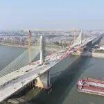 70勾机一小时多少升油相关精彩文章--2小时→1小时!湖北这条高速全线贯通 2小时→1小时!湖北这条高速全线贯通