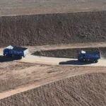 勾机在石头山开炮打石头视频相关精彩文章--决胜哈密石头梅露天矿,30台“甲醇增程无人驾驶”签约成功 决胜哈密石头梅露天矿,30台“甲醇增程无人驾驶”签约成功