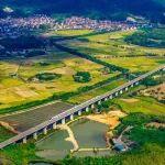 地盘高的55和60机相关精彩文章--这条高铁火了!据说能“邂逅”李白和杜甫! 这条高铁火了!据说能“邂逅”李白和杜甫!