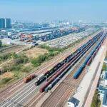 鋼鐵暖流穿神州：鐵路煤炭保供書寫寒冬里的民生答卷