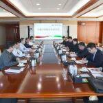 李衛(wèi)華與國能生物董事長、黨委書記趙永剛舉行會談