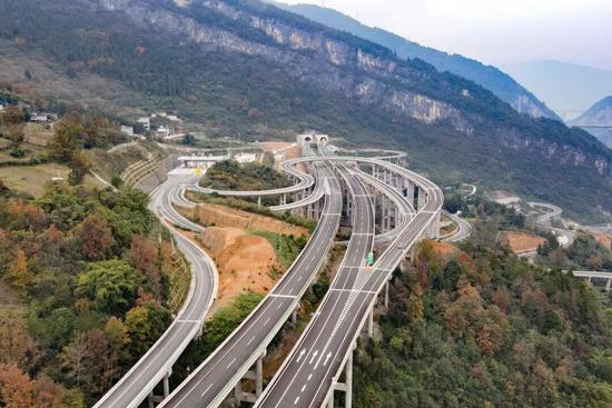 渝湘復線照片 (3).jpg