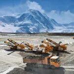 破一尺寒冰，拓萬(wàn)里征程