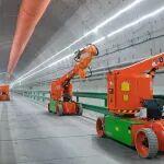 杭州機場高鐵項目穿江隧道貫通，背后也有鼎力打孔機器人系列助攻！
