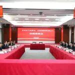 徐工集團(tuán)與江蘇交通控股有限公司簽署戰(zhàn)略合作協(xié)議