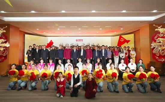 2026 0204文藝演出大合照.jpg