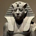 英美資源集團出售戴比爾斯交易分析