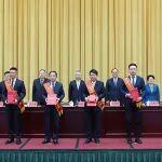 新春第一會(huì)！向文波獲表彰并發(fā)言