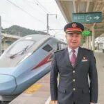 手持四本火車駕照，今年他迎來最后一個(gè)春運(yùn)！