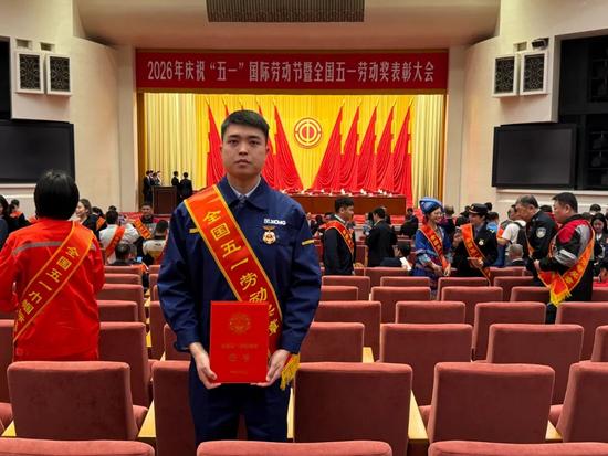 李鵬龍2.jpg