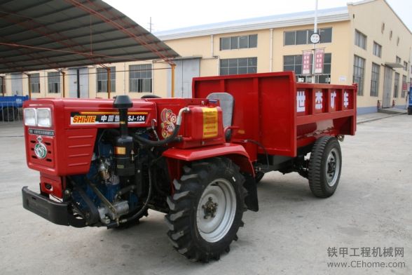 國產小噸位鉸接式礦山專用車