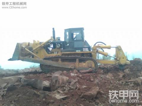 山推320急招驾驶员
