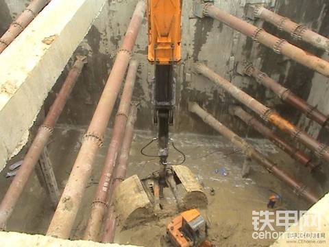 銷售日立ZX330-3伸縮臂挖掘機(jī)