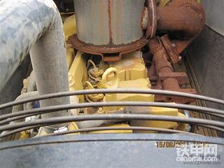 大家帮忙参谋下956C值多少万啊？