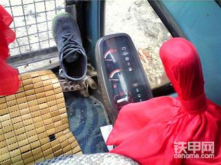 哥们的座驾  日立-3  和我在水库干的活  咋样