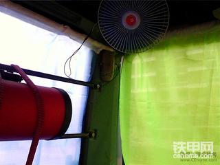哥们的座驾  日立-3  和我在水库干的活  咋样