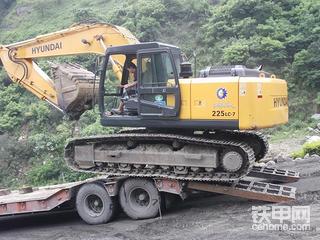 活又干完了，拖車了。急！