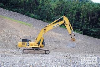 KOMATSU PC450-8石场工作