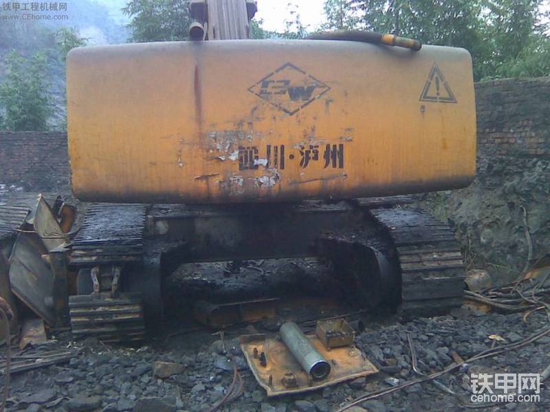 瀘州長江挖機