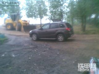去公司买变速箱油拍了些厦工杠三车