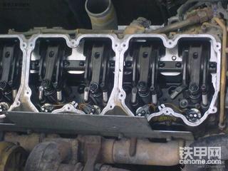 悲剧~WR4200气门连杆断裂