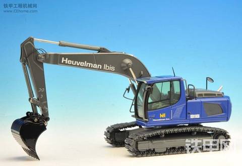 LIEBHERR R916 模型（世界限定300臺(tái)）