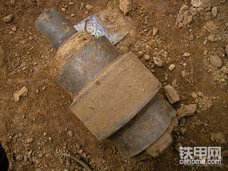 给老功臣修修脚