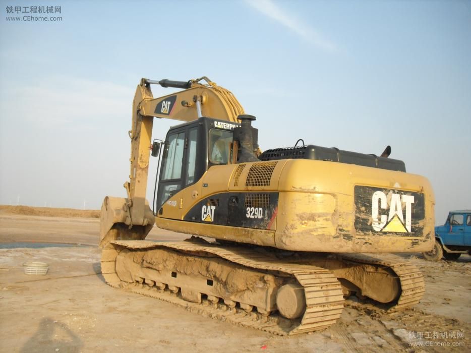 CAT325DL绝世好车挥泪转让（车重29吨多，斗容1.6立方）