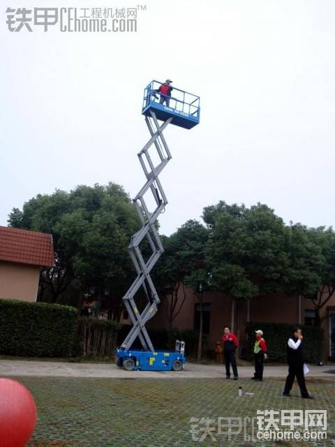TEREX  GENIE  高空作業(yè)車(chē)