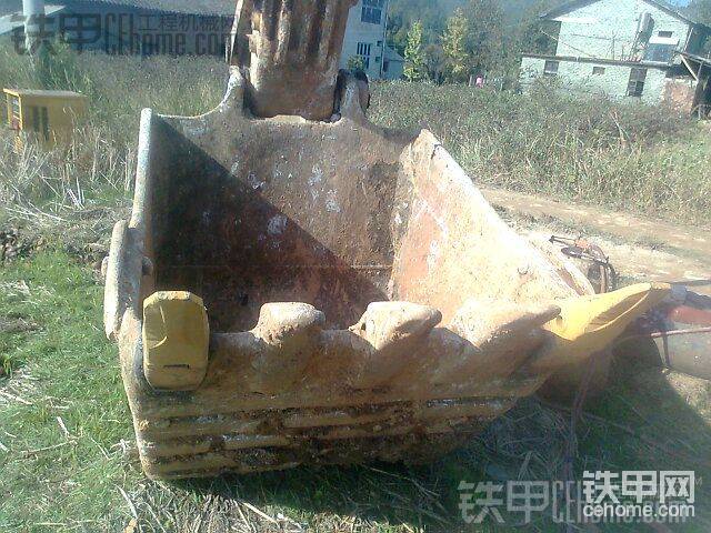 倆邊的都換上 了  以前的老是斷