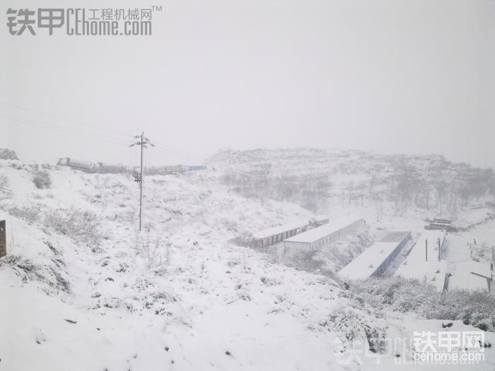 我們住在山頂上，