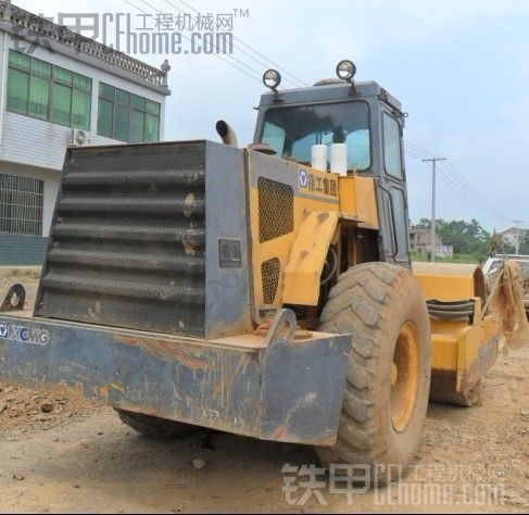 便宜賣 徐工振動16噸壓路機(jī)