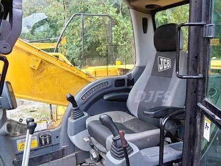 JCB--JS260