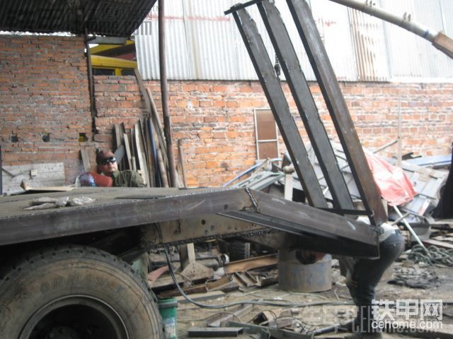 在改拖車