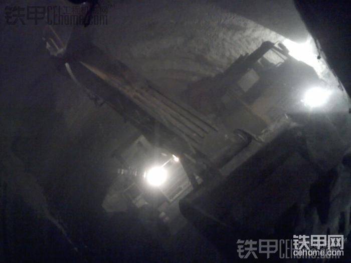 灰尘太大了 不清楚 将就点看