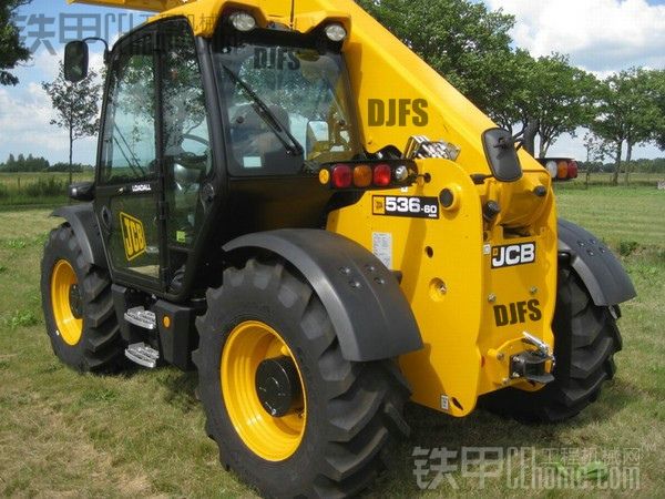 JCB 536-60 AGRI 伸縮式叉車