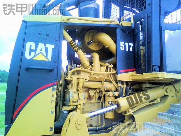 CAT 517 林業(yè)推土機