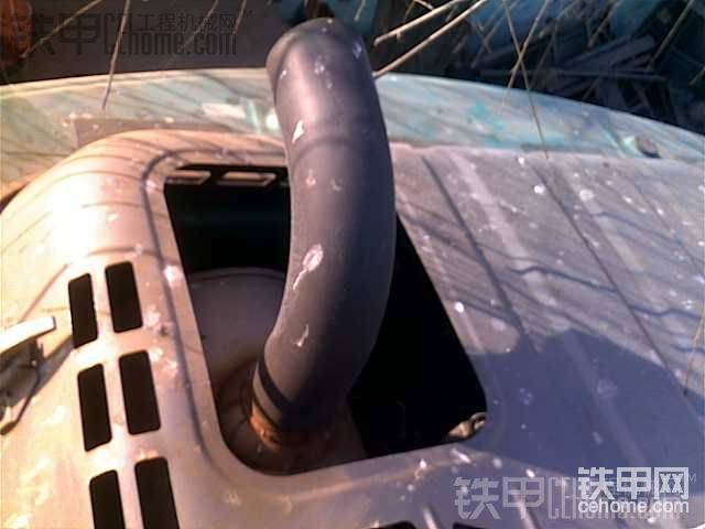 排氣管