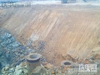 挖基础