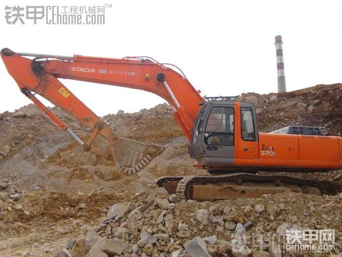 貼著370，其實是350