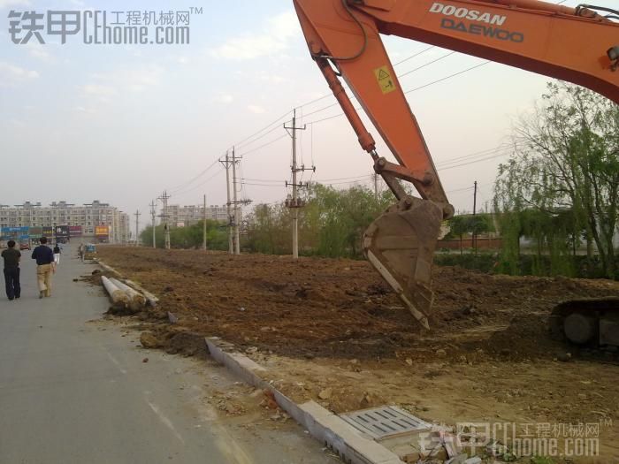 自己車工作的場地，為了認(rèn)證車主