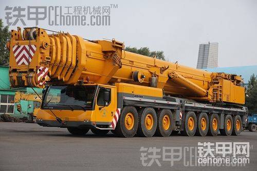 ltm1500汽车吊图片