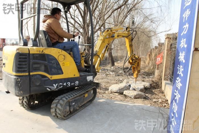 昨天試駕玉柴13機，很給力！