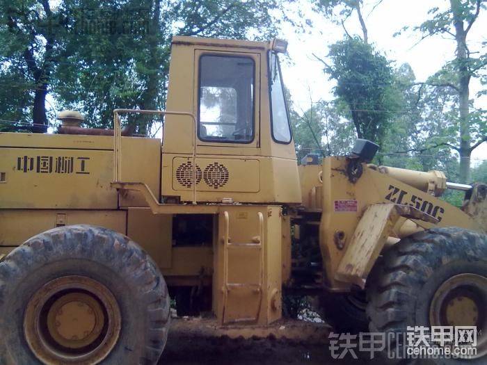 立下不少汗馬功勞的戰(zhàn)將，歷經(jīng)滄桑的痕跡