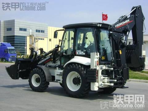 最新Hidromek HMK102B兩頭忙車(三式臂)