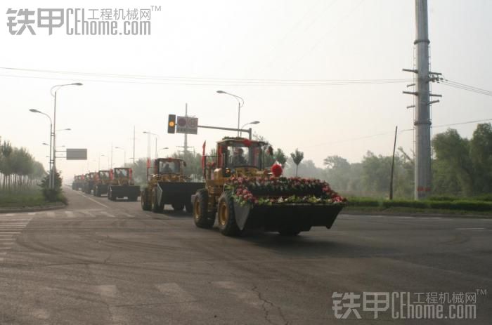 碉堡了的婚禮車(chē)隊(duì)