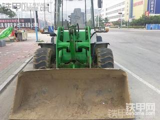 看輪胎像“二”看機(jī)身又不像；聽聲音像農(nóng)用車，總之-像霧像雨又像風(fēng)！